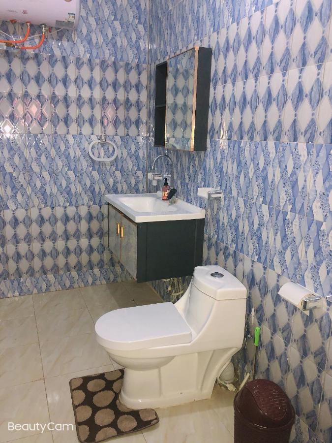 Awamuulamin Manneh Guest House Abuko Экстерьер фото